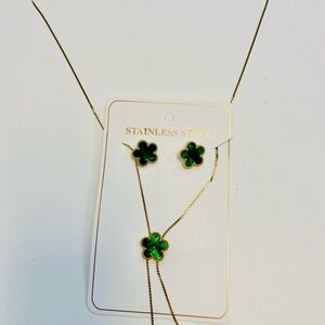 Green and Gold Stainless Steel Clover Jewelry Set